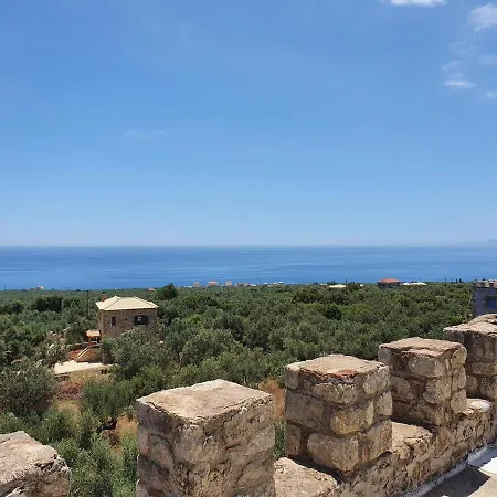 Mani Tower Stoúpa