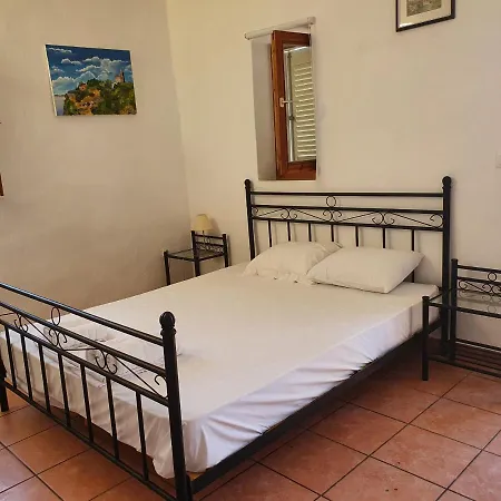 Mani Tower Apartment